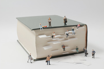 黑暗之女技能改动(黑暗之女带什么召唤师技能)